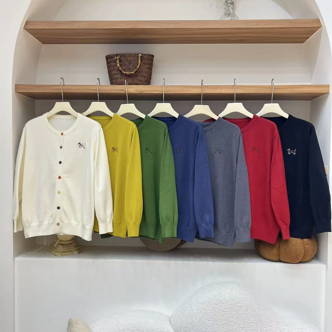 【OVERSIZE LIN】秋冬新款韩系高品质百搭圆领针织长袖刺绣毛针织衫