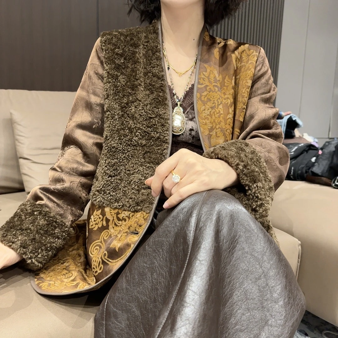 早春新中式鎏金祥云拼色薄棉西装风上衣