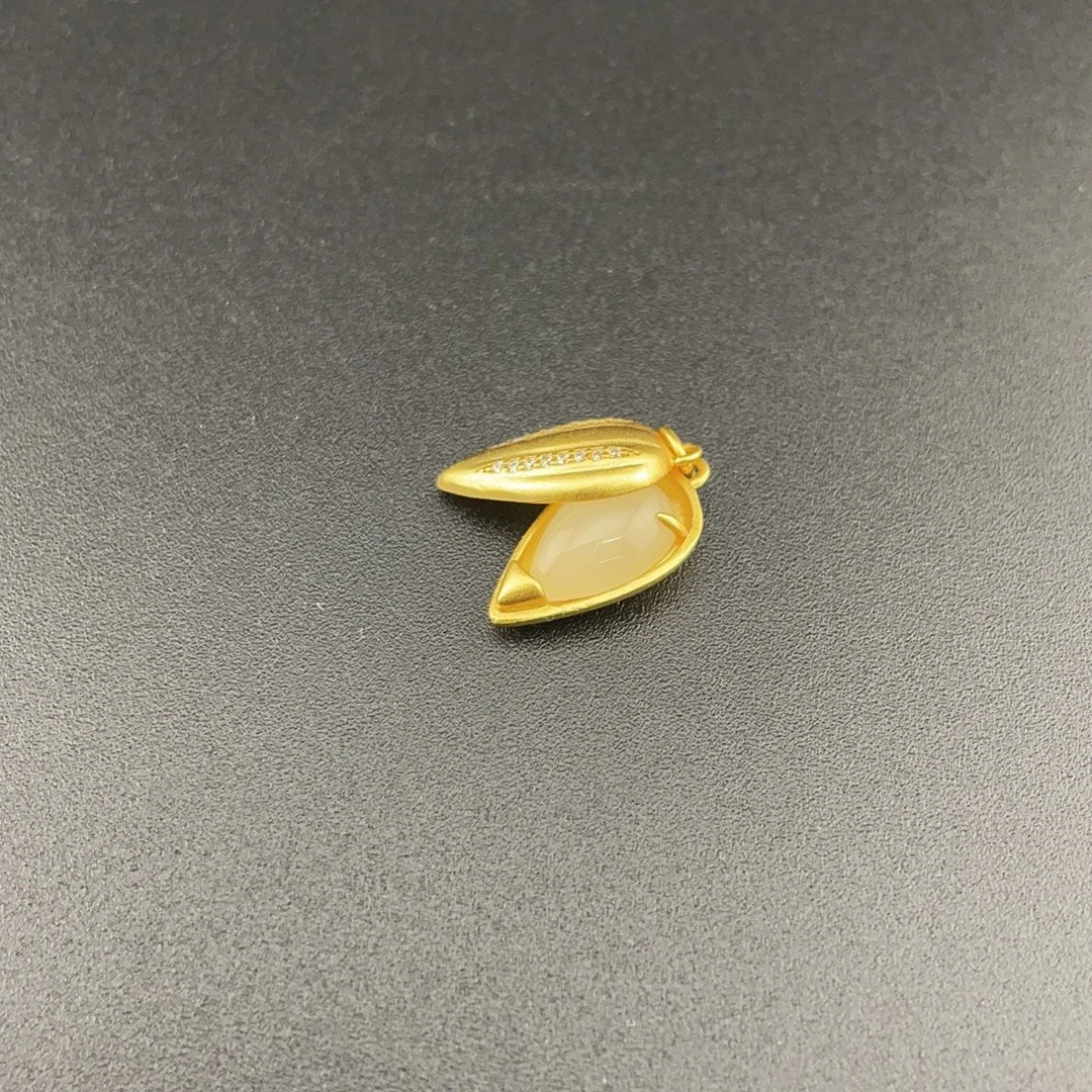 BY0726FPXQ标038 北玉精选 和田玉挂件