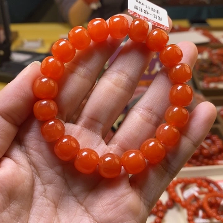 未镶嵌卡11+南红玛瑙