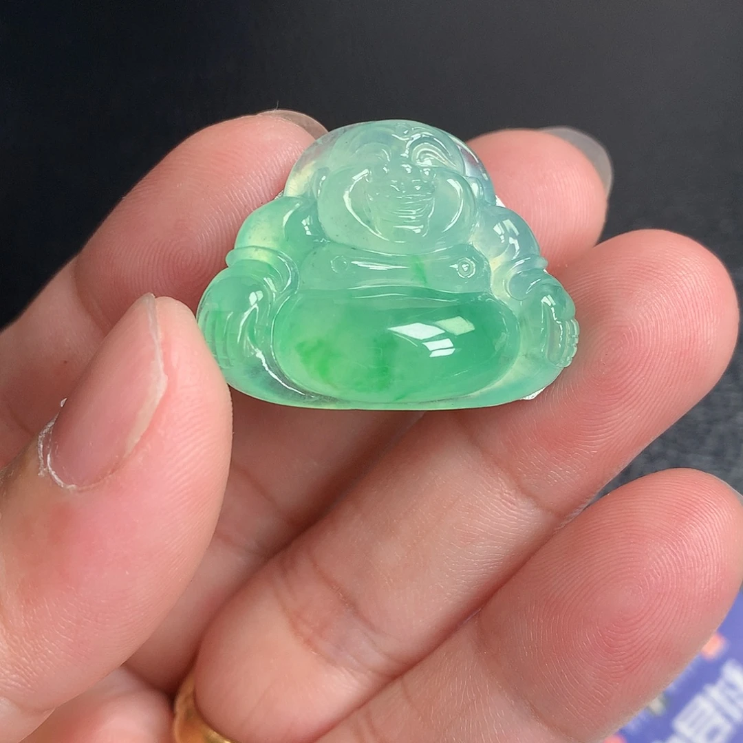 翡翠裸石缅甸天然A货翡翠阳绿佛公