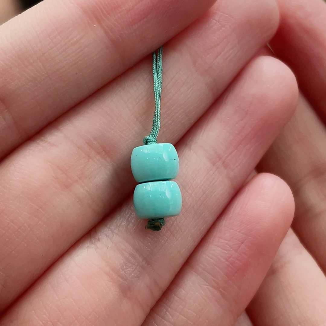 绿松石颈饰未镶嵌