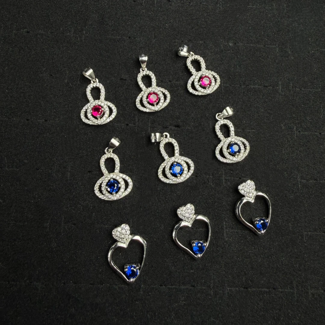 蓝   红宝石吊坠（多样性发一）天然杂裂矿点