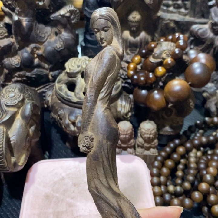 木摆件家居用品等