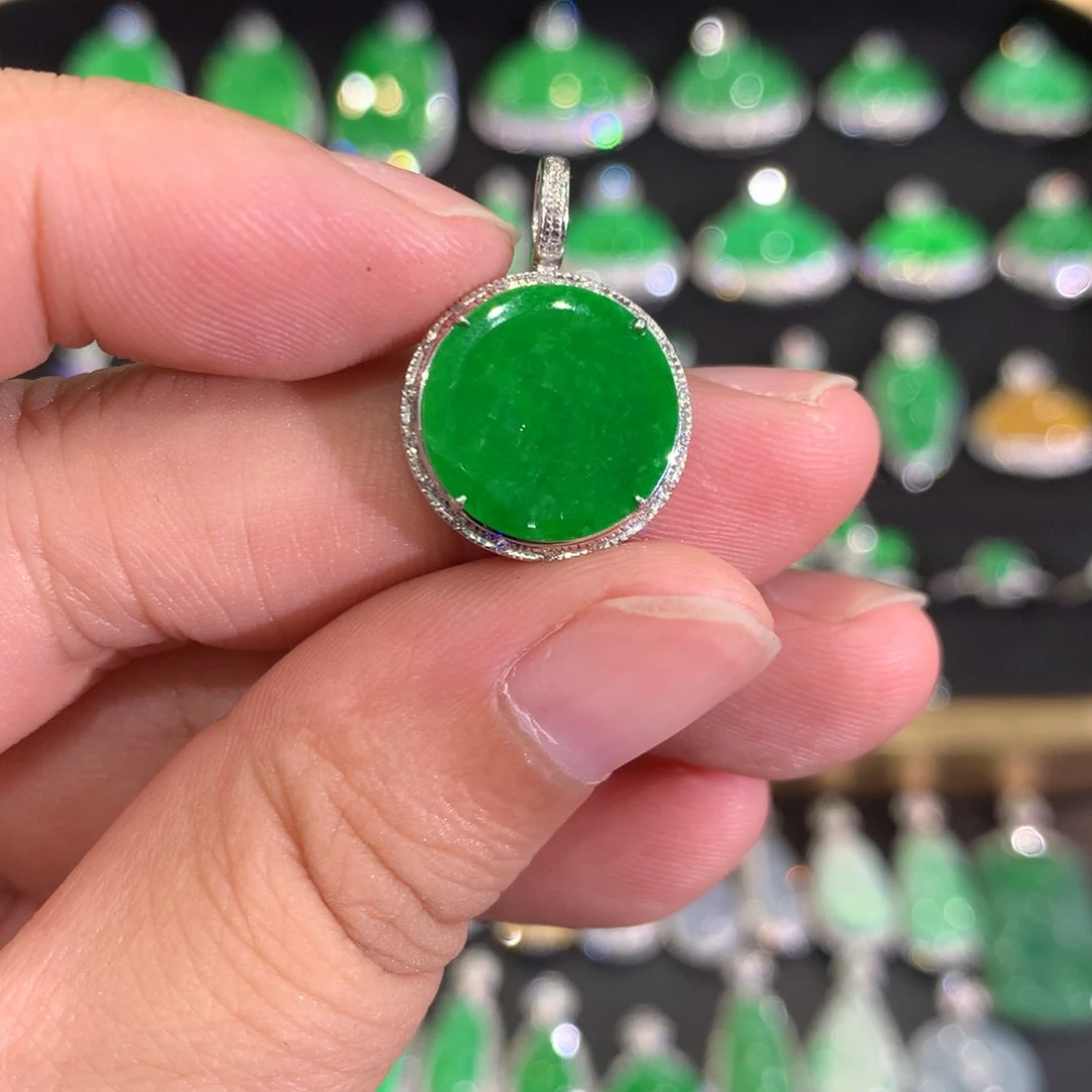 翡翠18K金镶嵌吊坠(不含链)吊坠