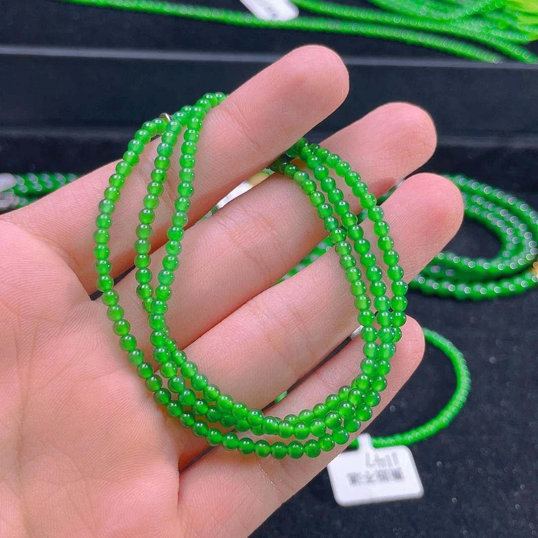 翡翠未镶嵌颈饰