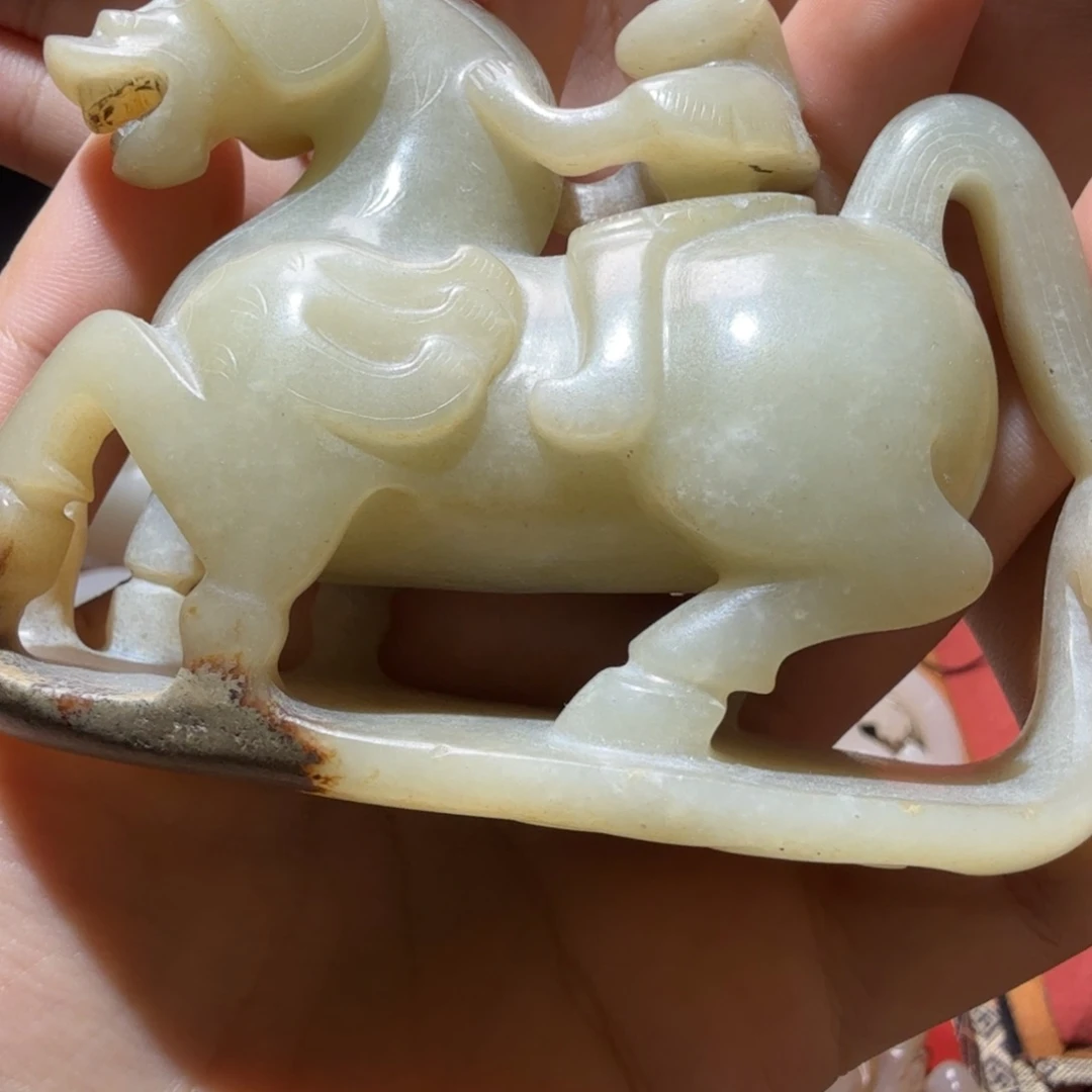 木***比未镶嵌和田玉挂件