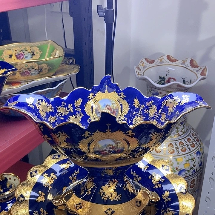 瓷片微瑕……………………………………
