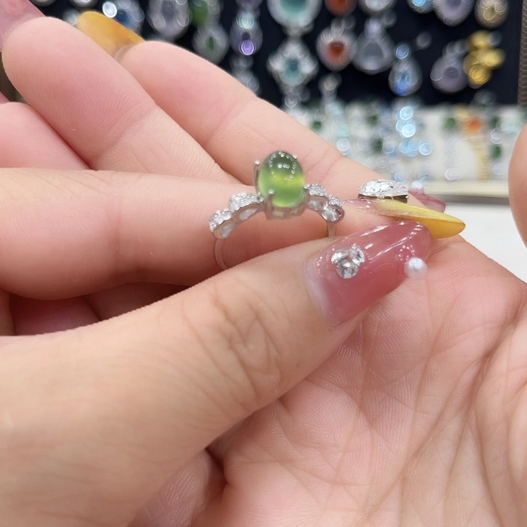 岫玉银S925镶嵌戒指金*灿戒指