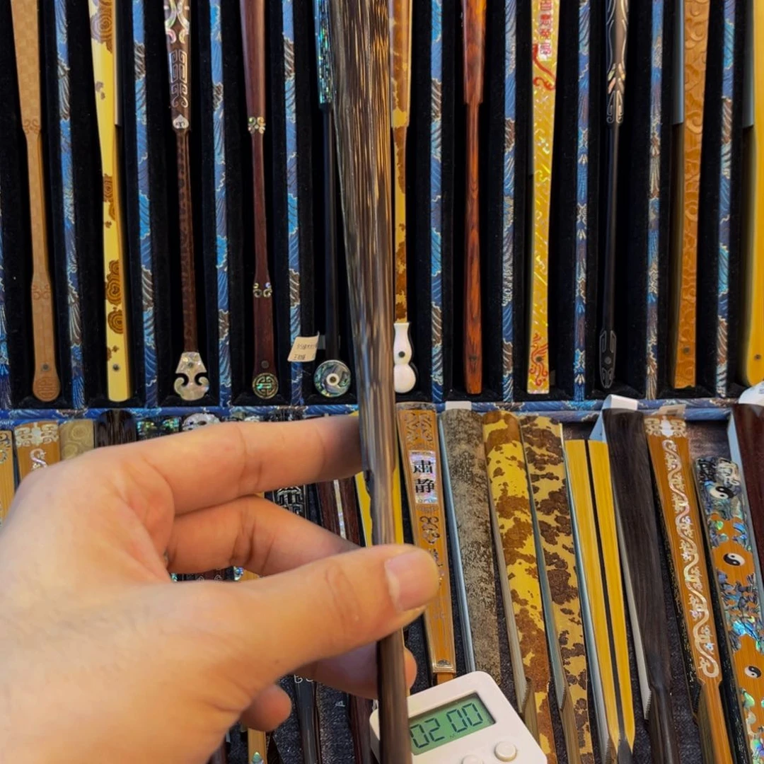 扇子健健康康平平安安