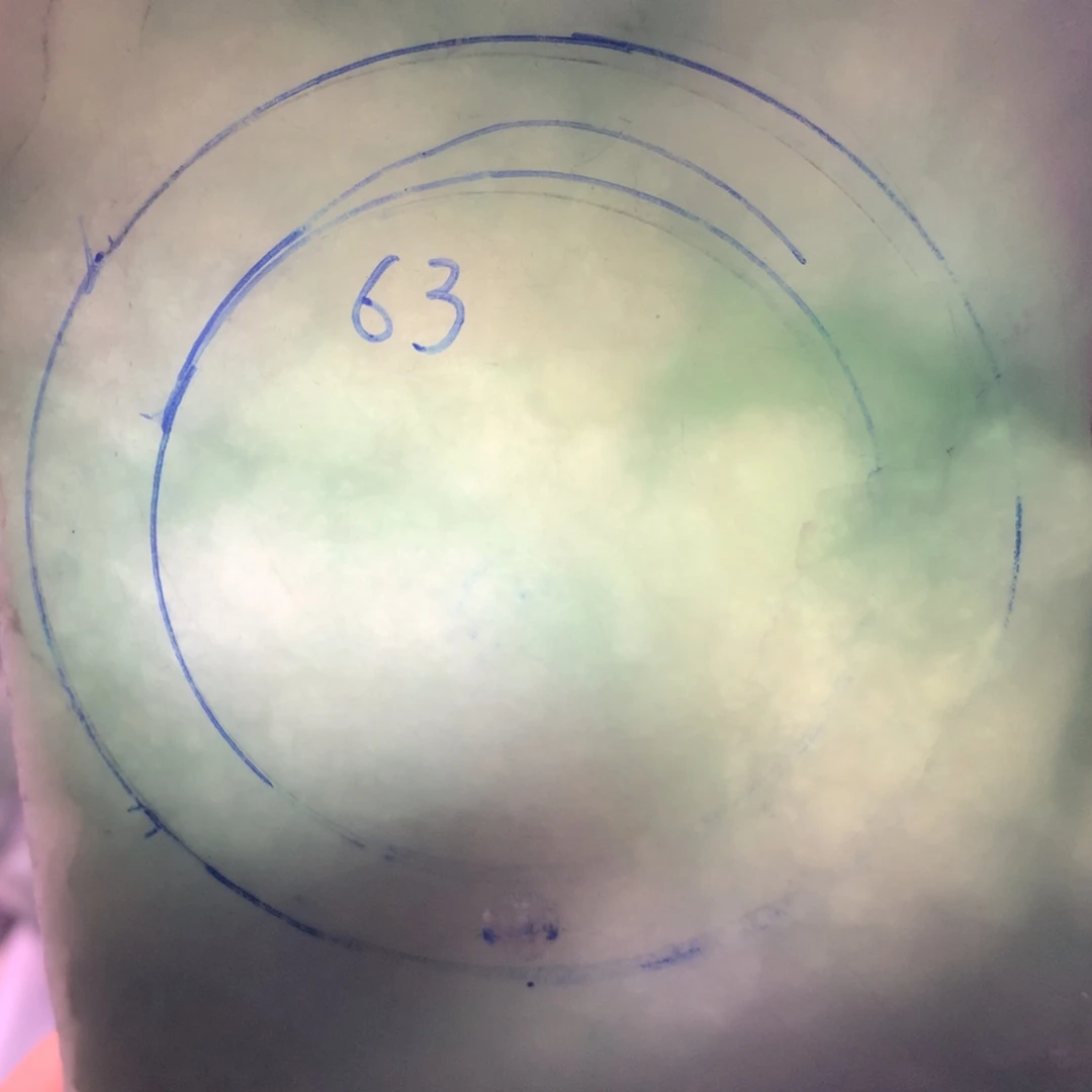 定制翡翠未镶嵌翡翠手镯