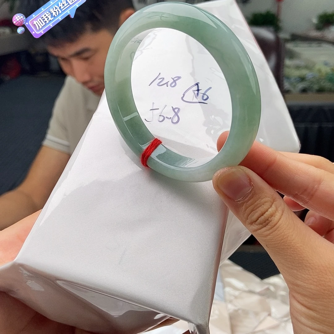 未镶嵌手镯翡翠拍一发一