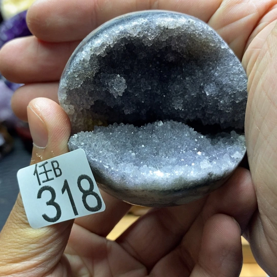 水晶大型摆件（非配饰）未镶嵌