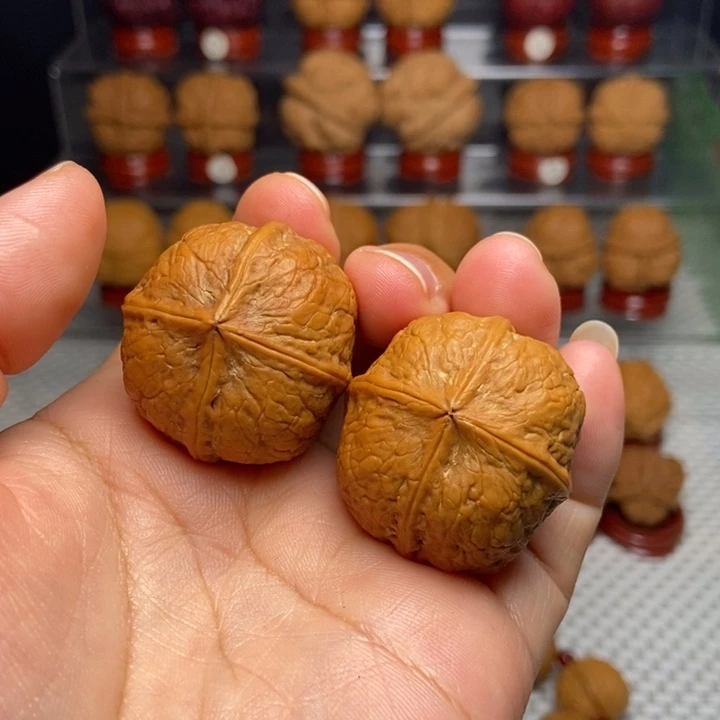 文玩核桃把件玲珑骰子四棱14