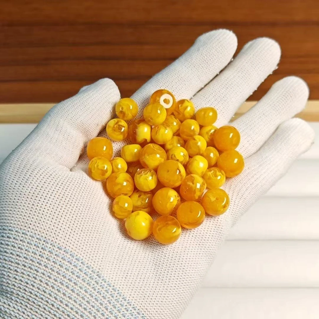 280 鸡油红配饰10*8mm一颗配珠