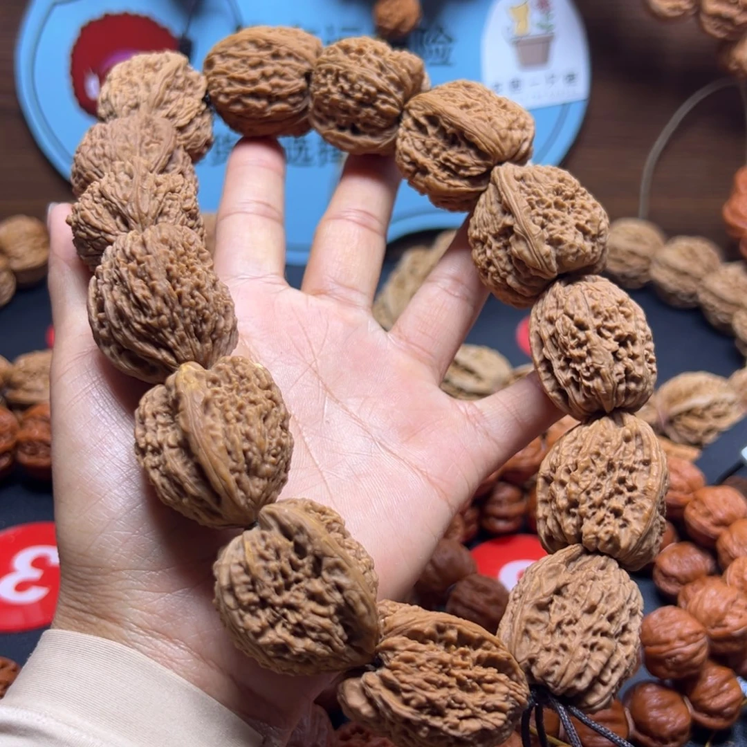 小***子吊坠文玩核桃南疆石30加有黄