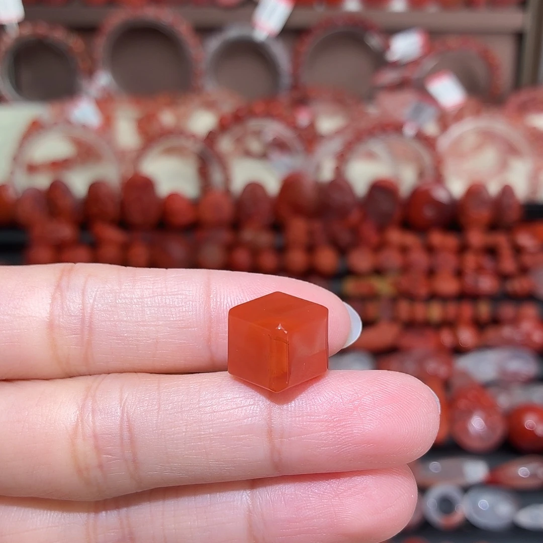南红玛瑙未镶嵌颈饰方糖11+