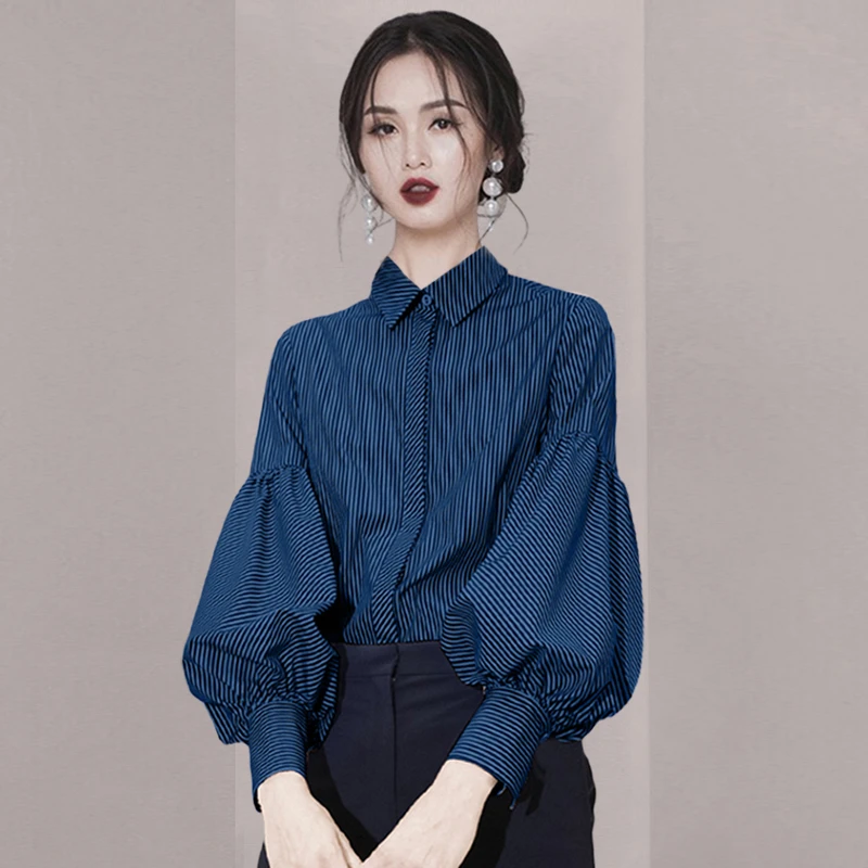2025年春装百搭设计感条纹衬衫女法式复古轻熟风衬衣法式小众衬衣