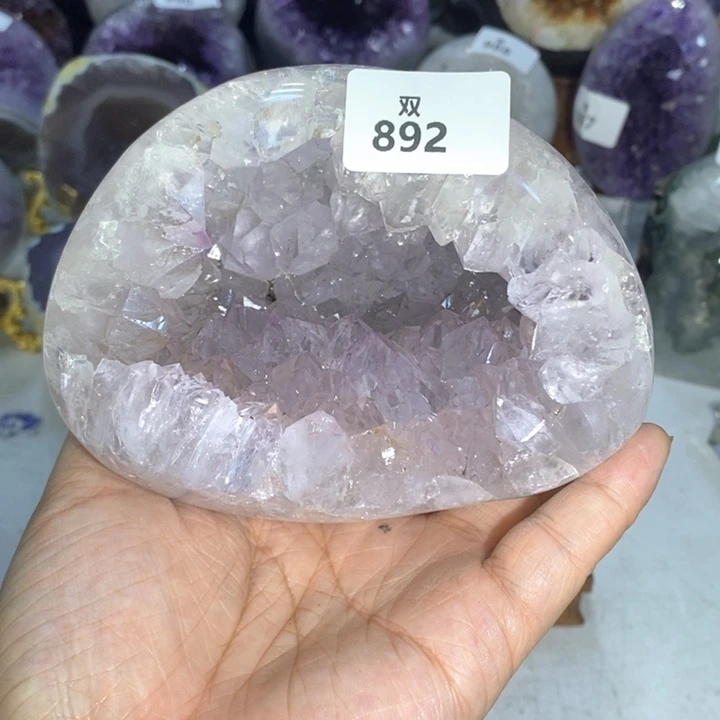 未镶嵌水晶大型摆件（非配饰）