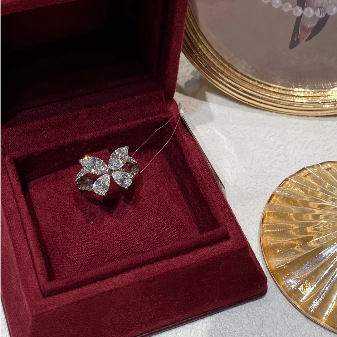 实验室培育钻石【合成/培育】【主石：3.38ct】单只灵动少女款蝴蝶戒指