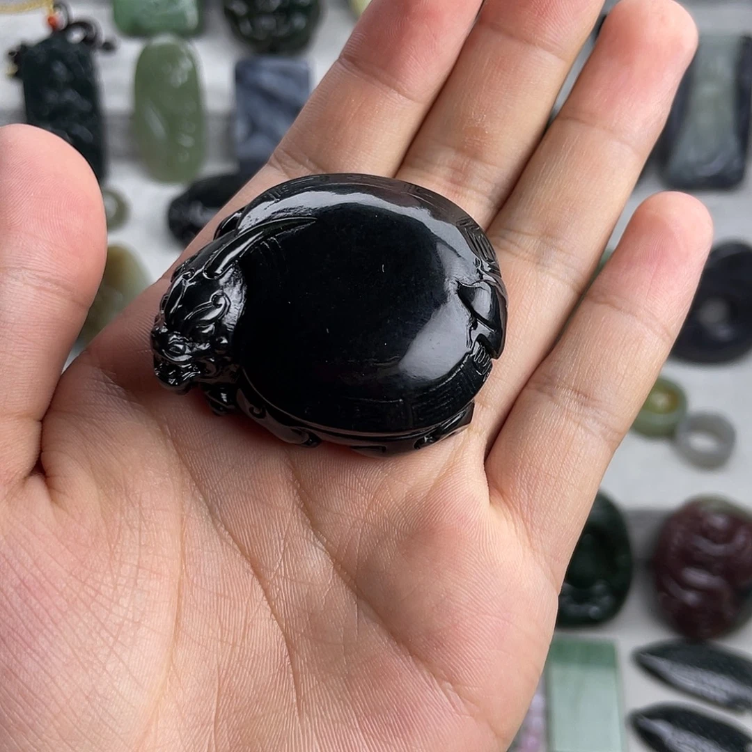 o****颈饰未镶嵌和田玉