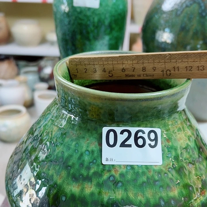 摆件陶瓷花瓶摆件口11 高25，0269