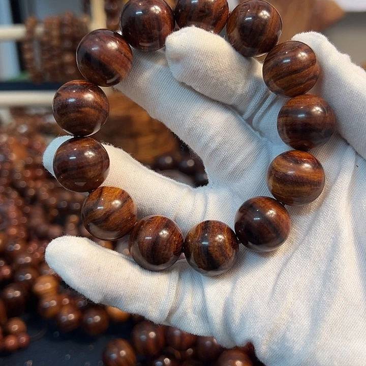 木质类海南黄花梨1.8