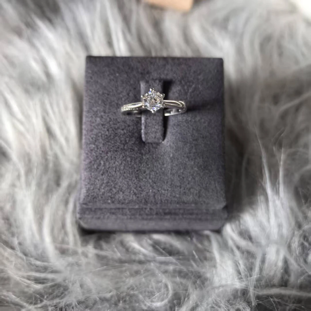 带包装【樱桃定制】通灵六爪50分天花板戒指.H