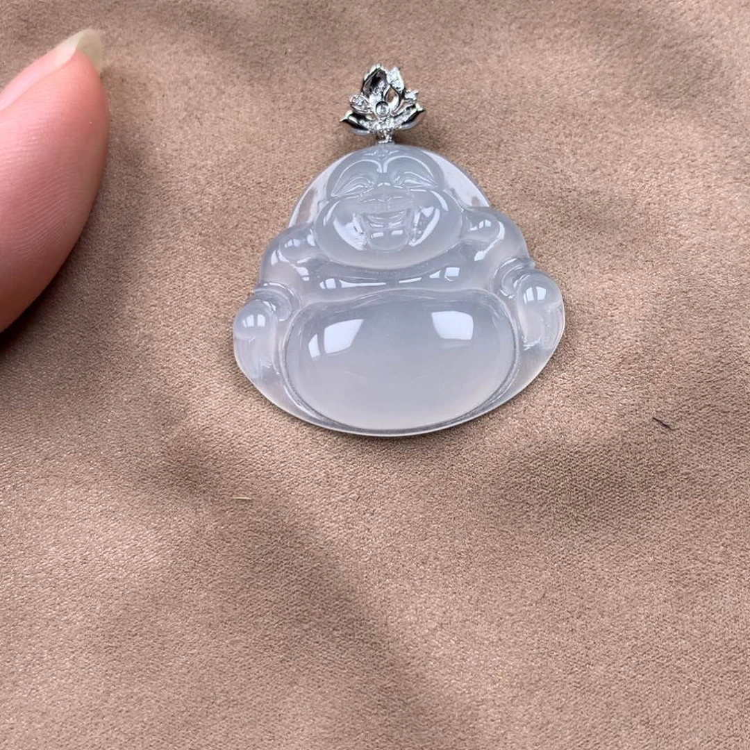 翡翠18K金镶嵌颈饰缅甸翡翠