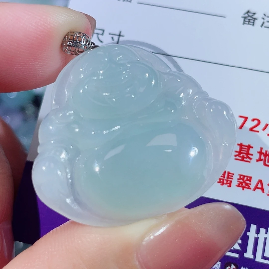 颈饰18K金镶嵌翡翠佛公