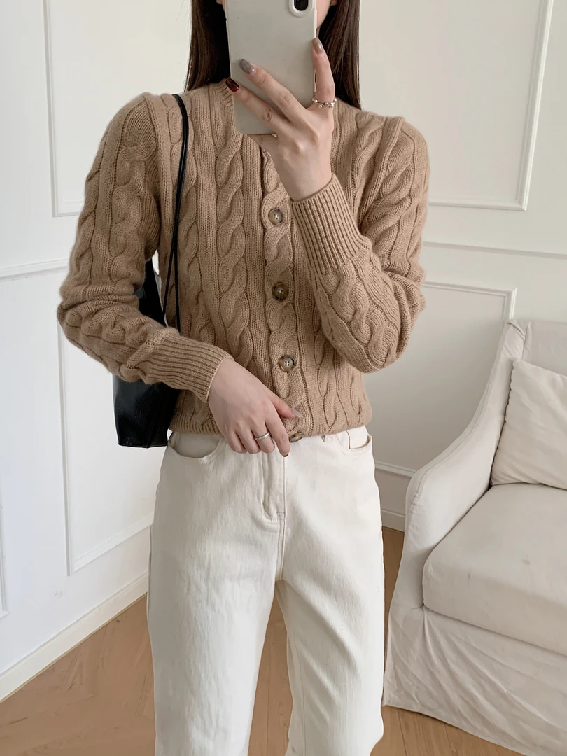 刺绣小马羊绒羊毛针织开衫经典女厚款外套