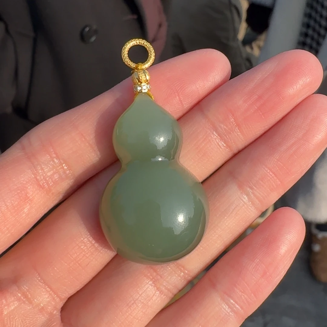 和田玉未镶嵌颈饰1219v姐卡37左右代购不退