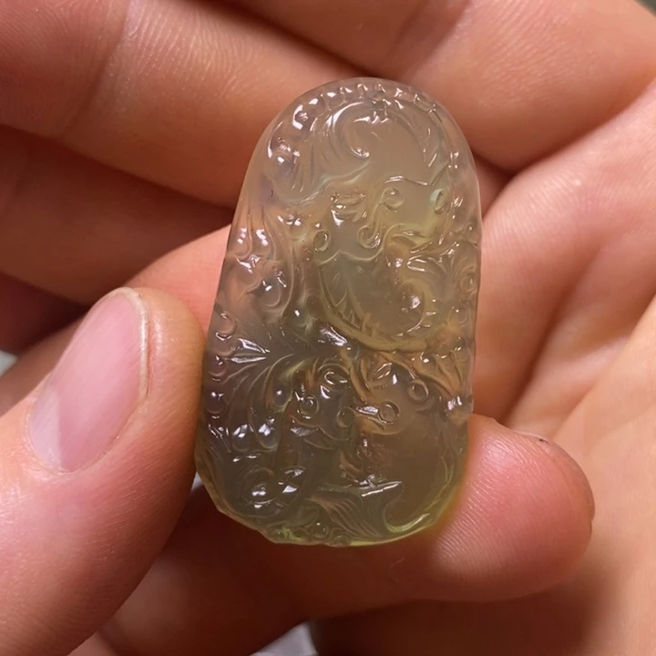 岫玉岫玉颈饰未镶嵌