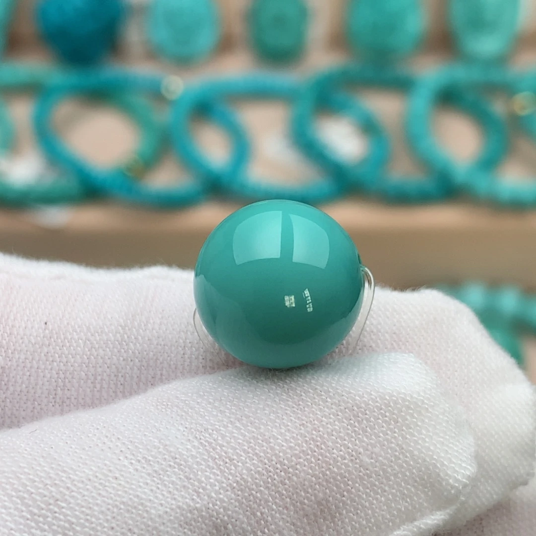 绿松石未镶嵌珠宝奇石12.8mm