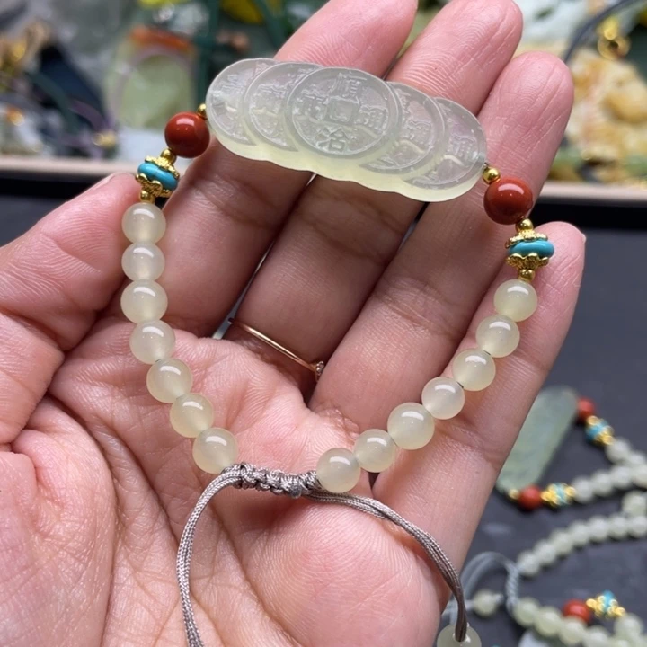 流***人蛇纹石玉合金颈饰