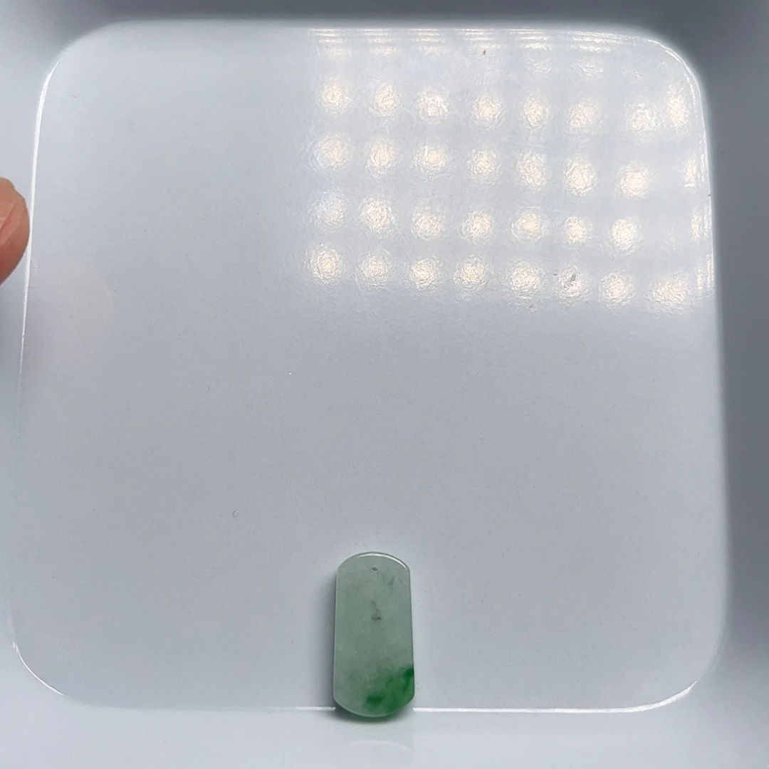 翡翠未镶嵌颈饰天然翡翠