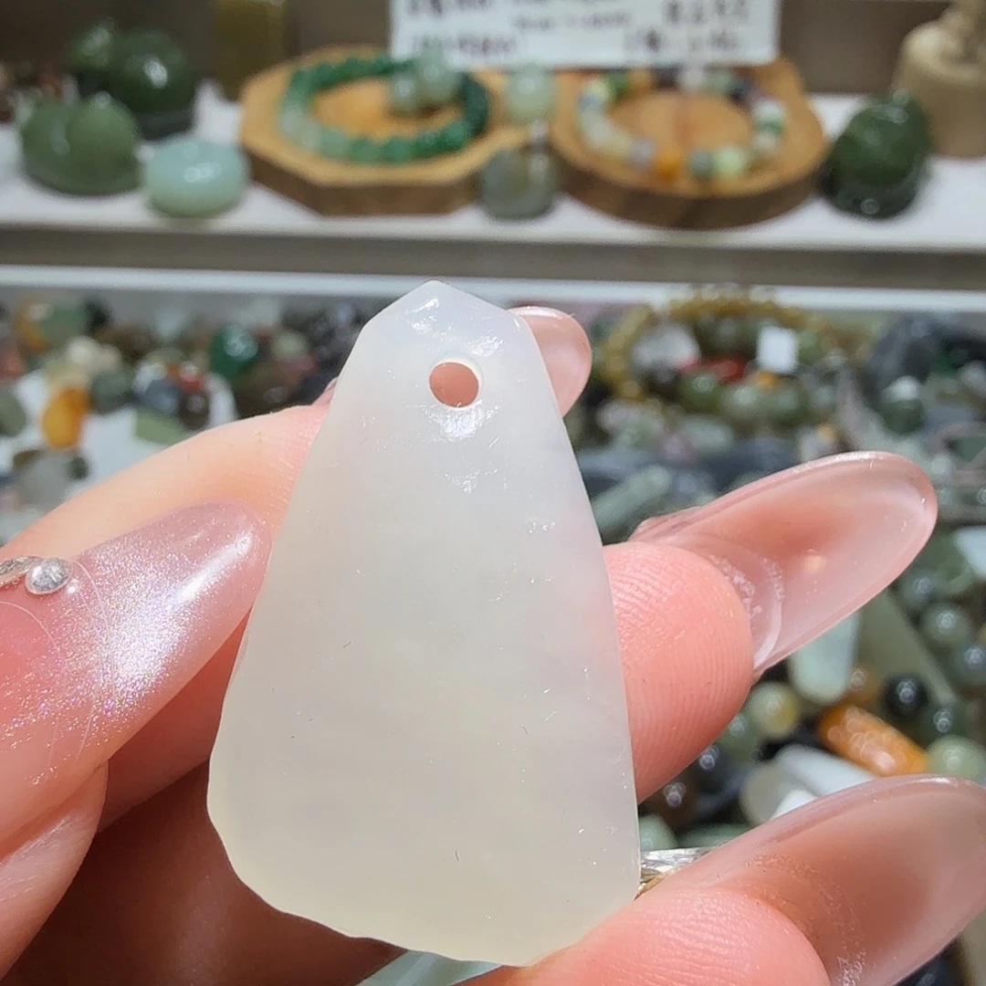 和田玉未镶嵌珠宝奇石