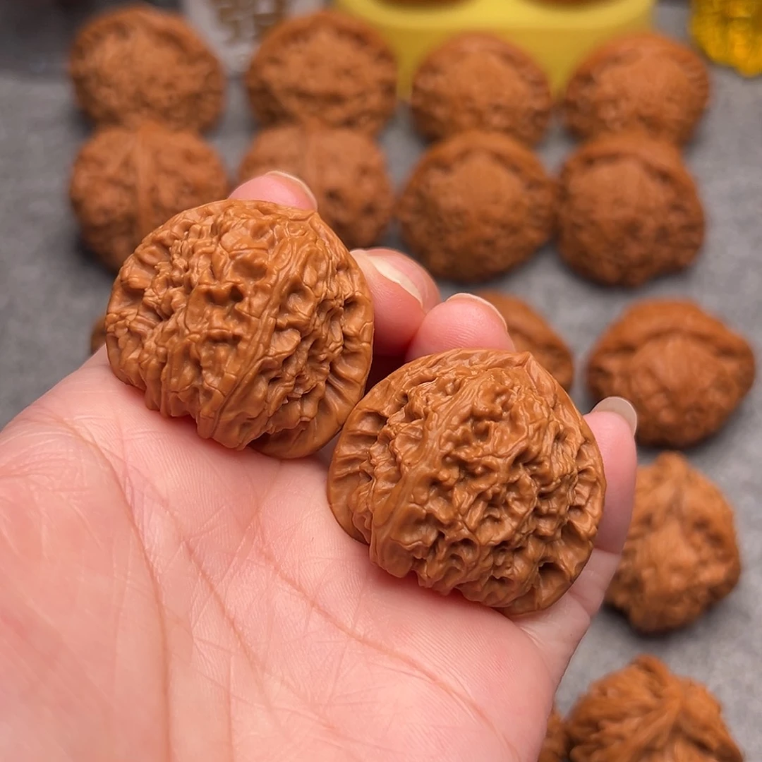 把件文玩核桃精品特价三角白37