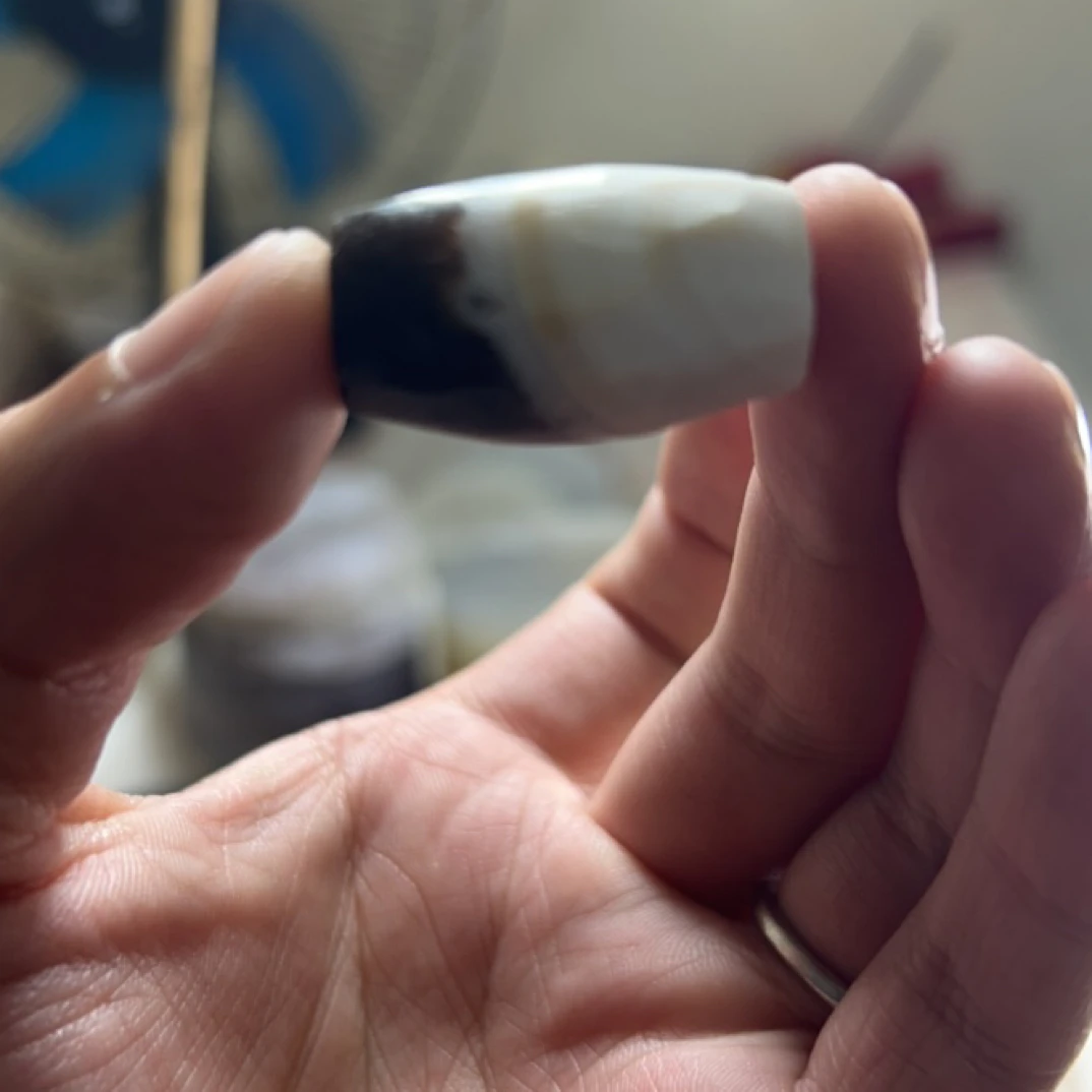 微笑直切桶珠玛瑙定制