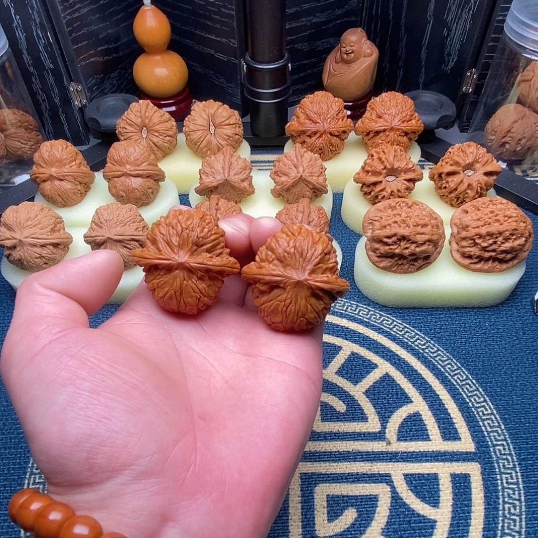 十***子文玩核桃吊坠磨盘42尺全品