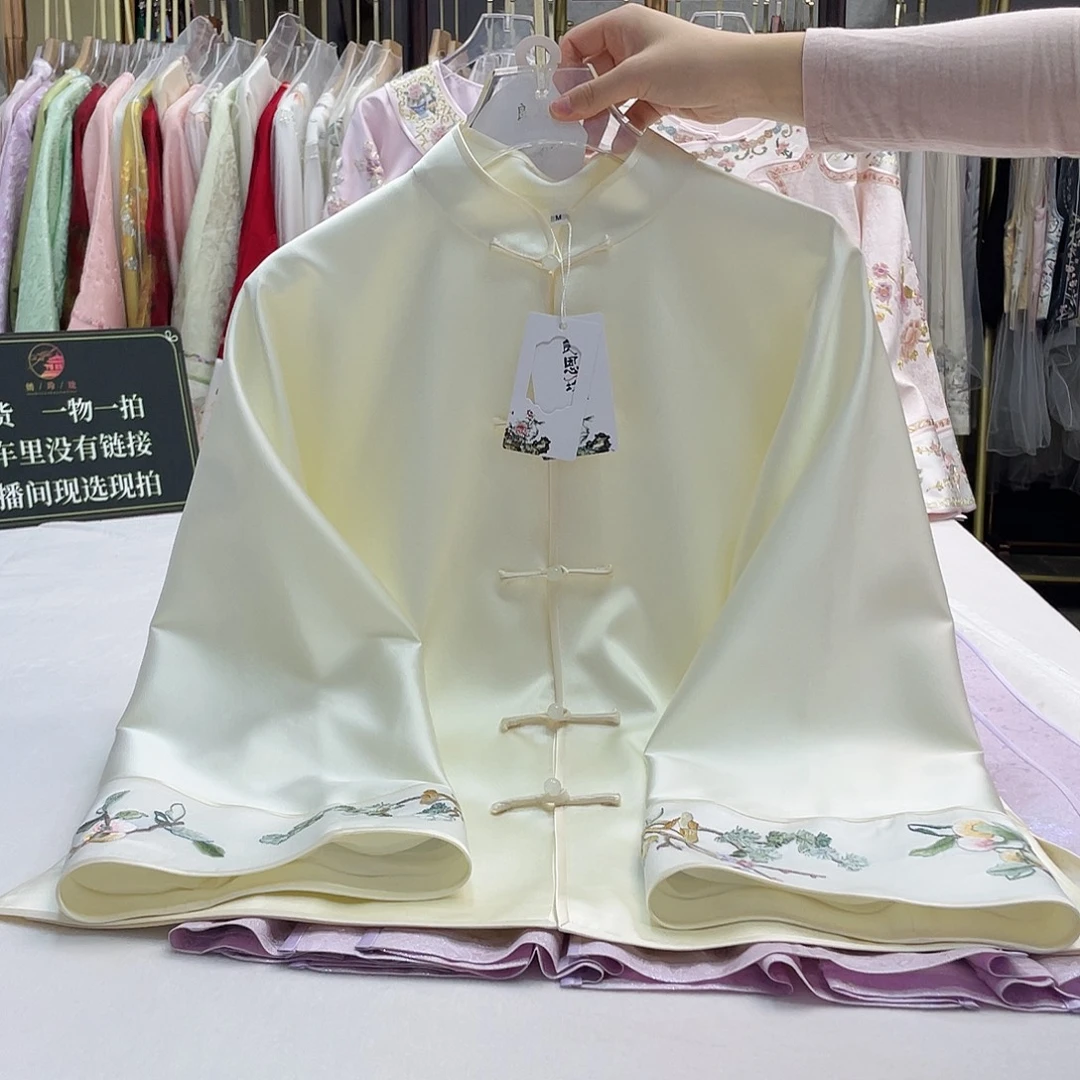 桑蚕丝对襟苏绣外套