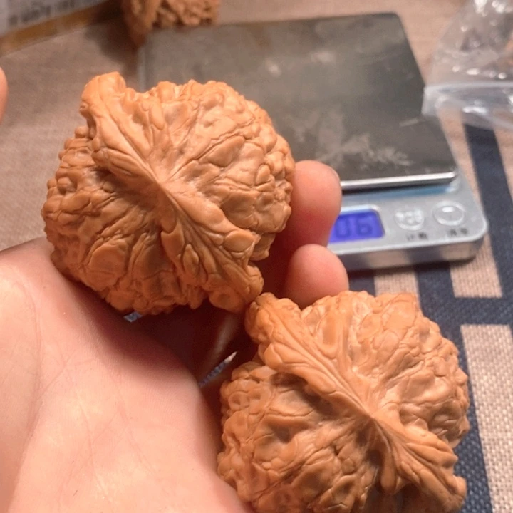 游***吟吊坠文玩核桃全品龙鼎