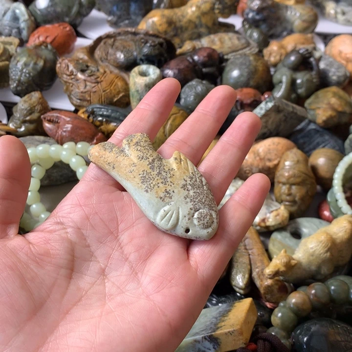 岫岩河磨玉（透闪石质玉）手链未镶嵌