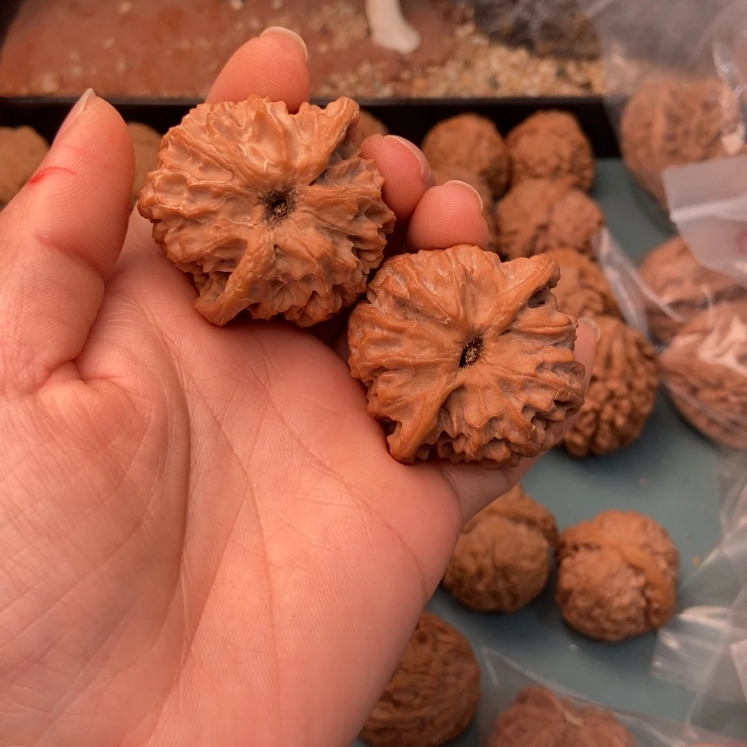 文玩核桃吊坠苹果园42