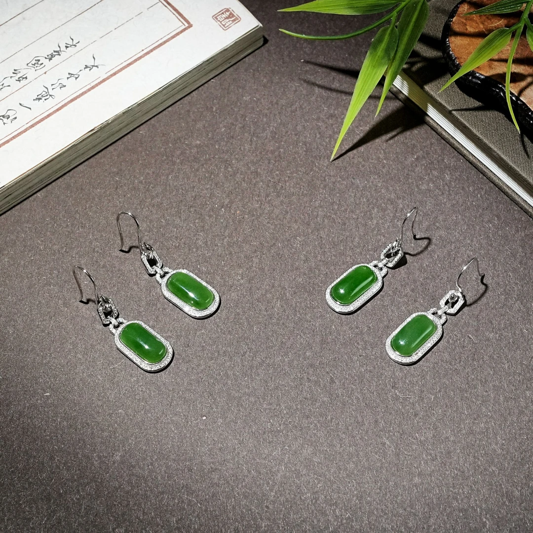 天然和田玉碧玉长方形耳饰 多样性发一 YC0680186