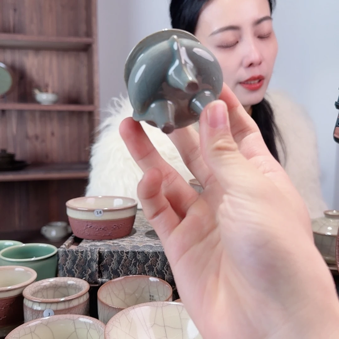 摆件瓷香炉隔式炉微瑕