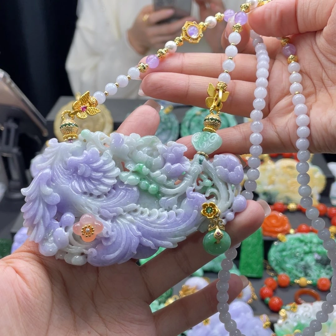 翡翠颈饰未镶嵌代编织