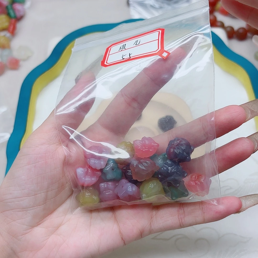 琪***儿未镶嵌手链玛瑙/玉髓盐源55