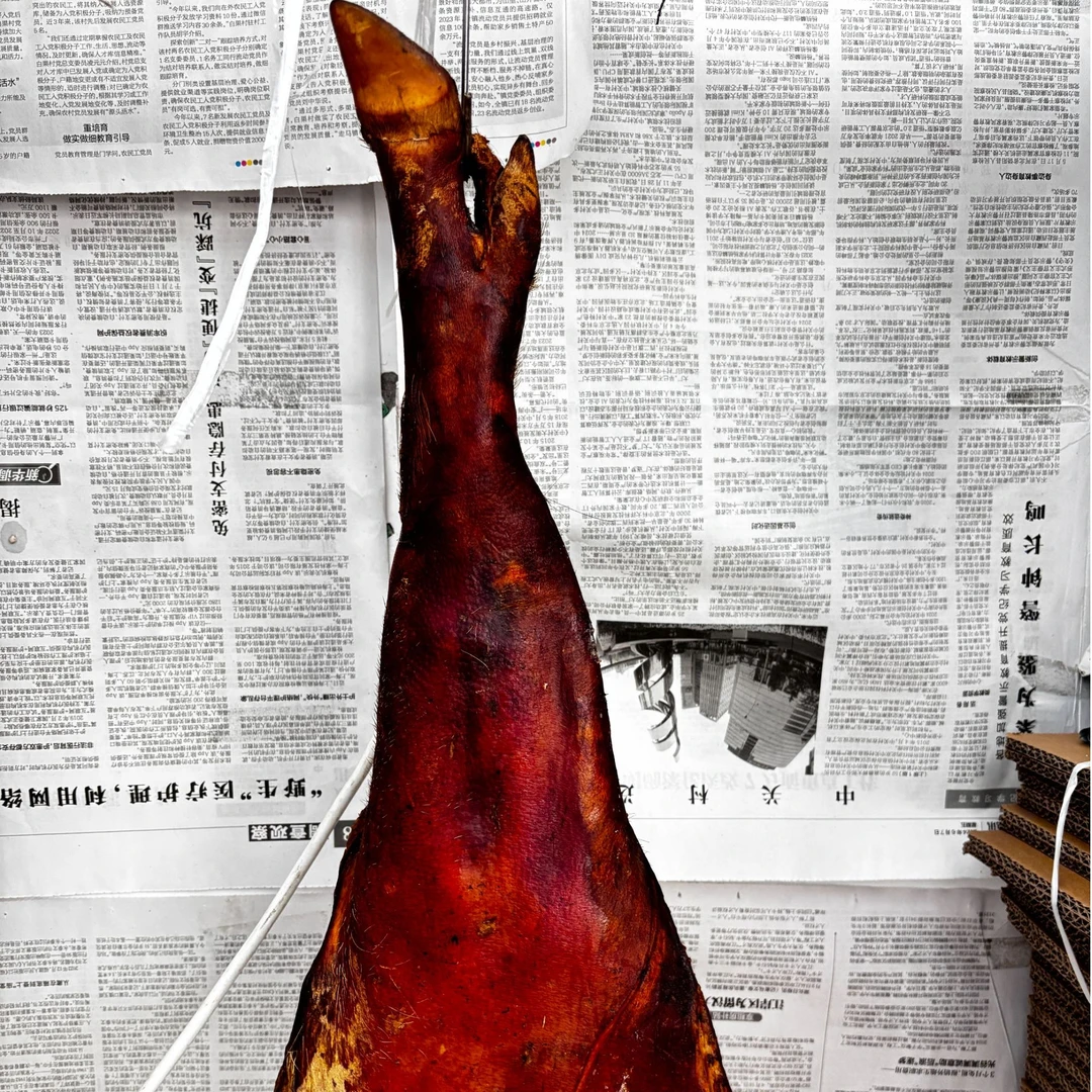 腊藏香猪脚湖北恩施土家族农家手工柴火烟熏腊肉特产（现场称）