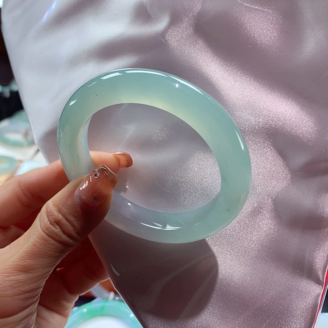 翡翠手镯未镶嵌33号